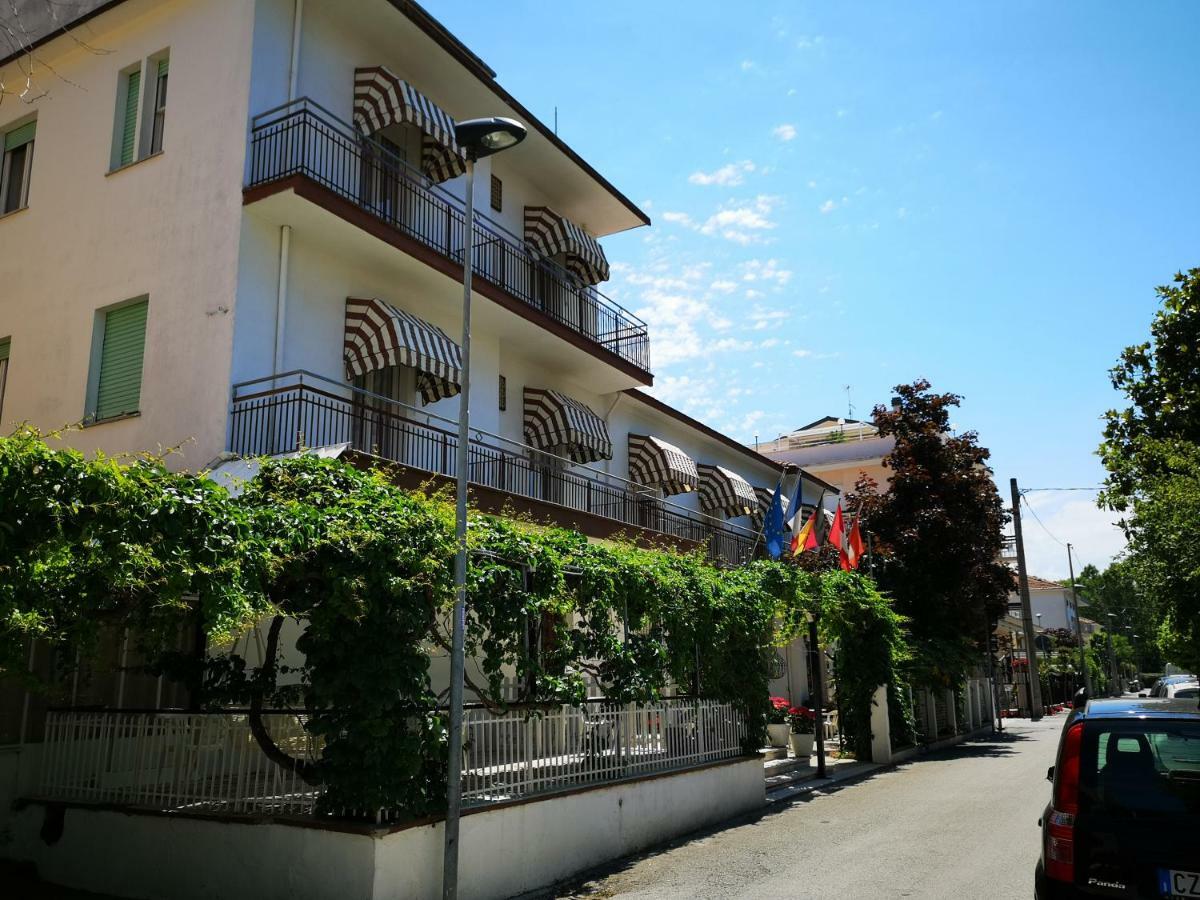 Villa Sorci Римини Экстерьер фото